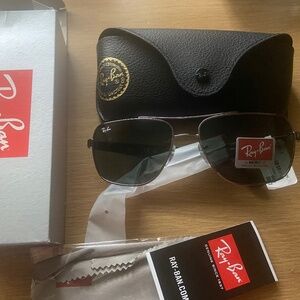 NWT Ray-Ban 60mm Aviator RB3483 Unisex Sunglasses Gunmetal Frame Green L…